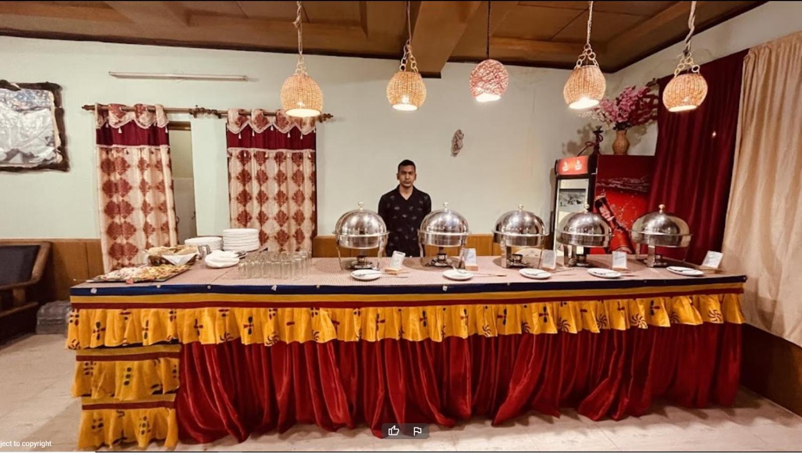 לה Tih Hotel Jorchung מראה חיצוני תמונה