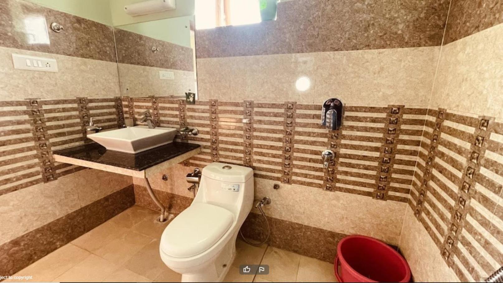 לה Tih Hotel Jorchung מראה חיצוני תמונה