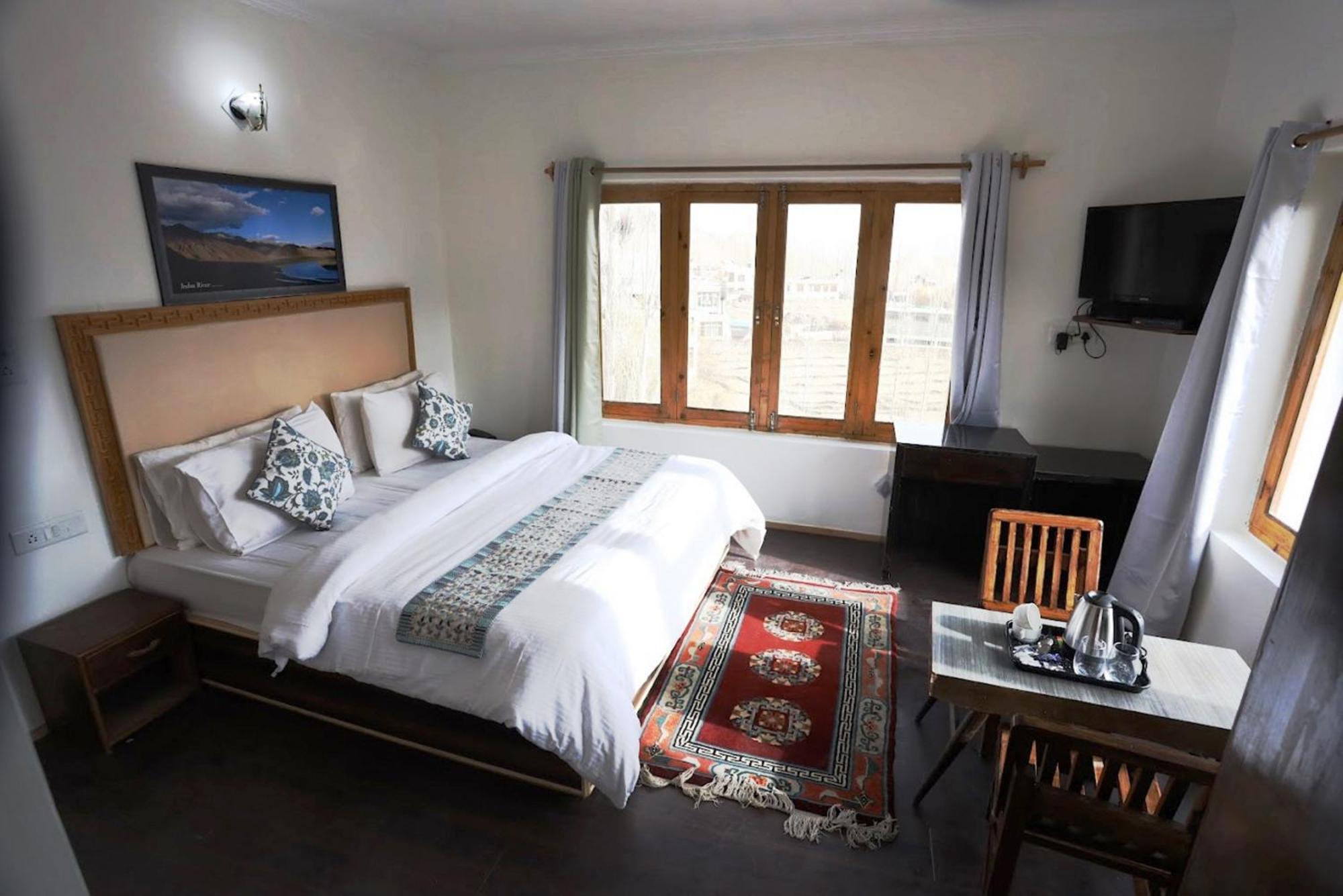 לה Tih Hotel Jorchung מראה חיצוני תמונה